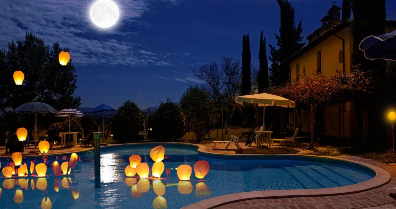 Aparthotel Subretia Residenze Di Campagna Fabbri Exterior foto